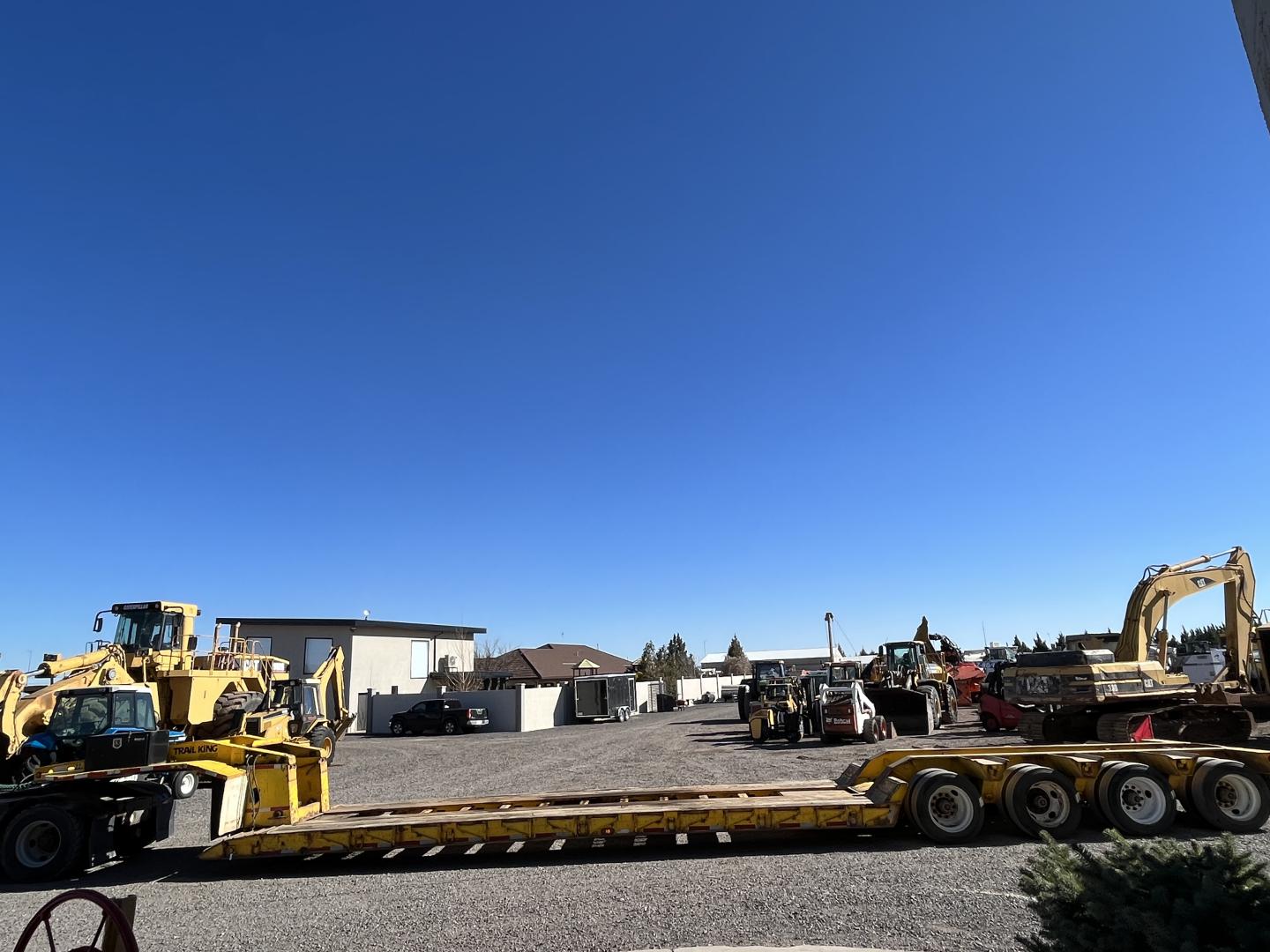 ./imagenes/INVOICE/2019/17451/LOWBOY TRAIL KING TK120HDG (28).JPG